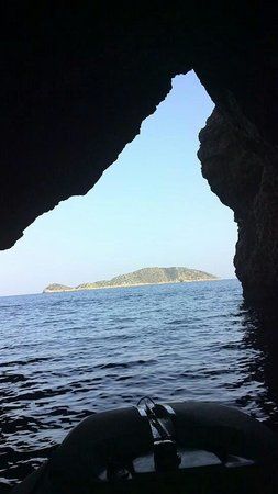 Παραλία Λεφτός Γιαλός