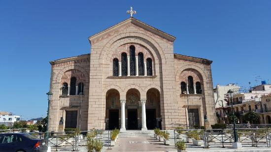 Ιερός Ναός Αγίου Διονυσίου